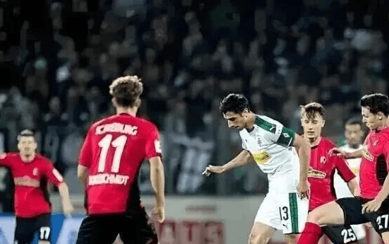 德甲：今日焦点：门兴 VS 弗赖堡！谁能更胜一筹？